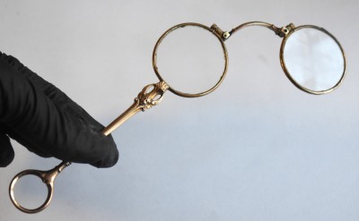 Ochelari dama / Lornion vechi pliabil din argint aurit - elemente Empire sec XIX foto