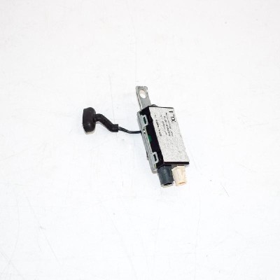 Amplificator de antena TESLA MODEL X 2017 OEM: 1063876-00-C 3264348 foto