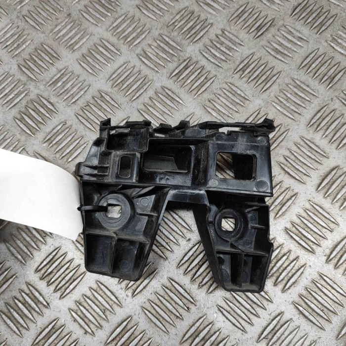 Suport bara de protecție st&acirc;nga spate VW PASSAT Variant B8 3G5 2021 OEM: 3G9807483A 25236899