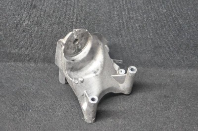 Suport motor dreapta VW TOUAREG 7LA, 7L6, 7L7 2005 OEM: 070199308A | 2008851 foto