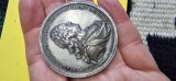 Medalie dedicata mortii subite a Imparatului Franz Stephan ( sot Maria Theresa ) , an 1765 staniu 23,4 grame , 46 mm ( catalog MONTENUOVO 1953 )
