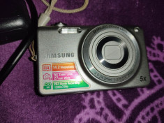 Aparat foto Samsung, 14 Megapixeli, filmare HD foto