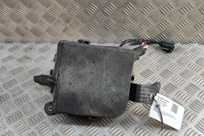 Modul panou de siguranțe TOYOTA YARIS CROSS MXP_ 2024 OEM: 82644-K0050,82662-0D760,82610-K0020,82741-K0040 | 31546655
