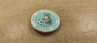 Insigna Mockba 1980 foto