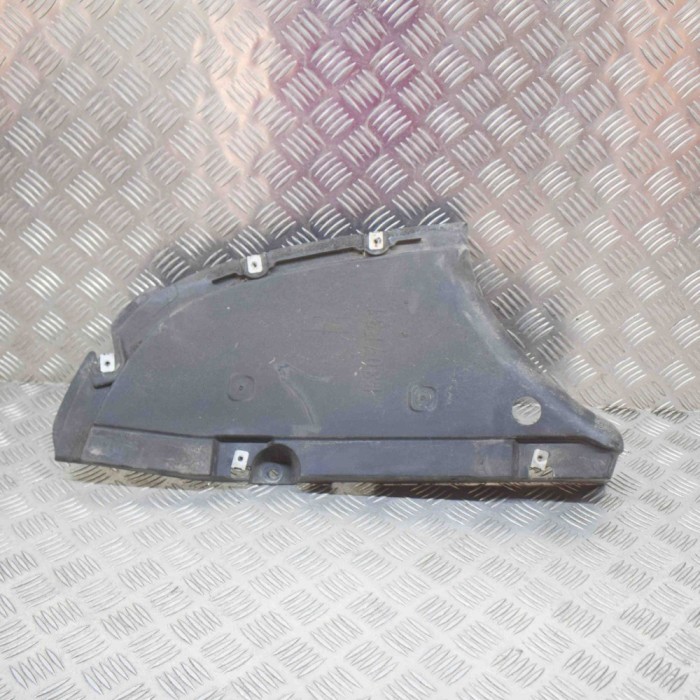 Scut motor dreapta spate BMW 3 F30, F80 2016 OEM: 7258048