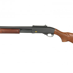 Replica shotgun M8870 gas Golden Eagle