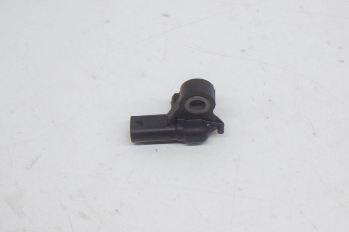 Senzor de impact lateral dreapta TESLA MODEL S 2018 OEM: 1036761-00-A 12577106