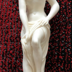 Statue / Sculptură alabastru - Nud - Italia - Femeie la baie / Zeita