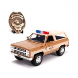 Stranger Things Chief Hopper&#039;s 1980 Chevy K5 Blazer, macheta auto 1:24, Jada Toys