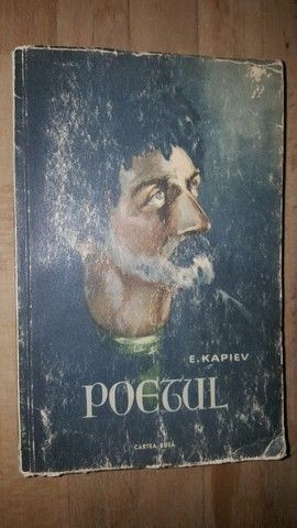 Poetul- E.Kapiev
