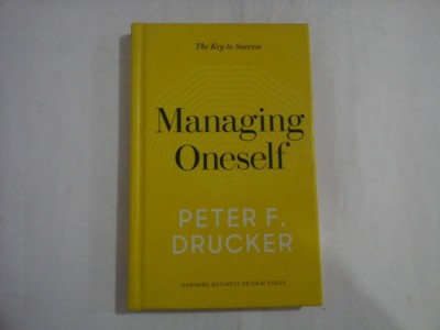 MANAGING ONESELF - PETER F. DRUCKER - THE KEY TO SUCCESS foto