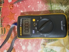 FLUKE MULTIMETRU DIGITAL