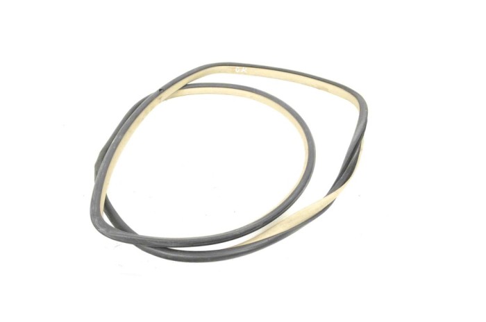 Garnitura ușă st&acirc;nga spate LEXUS RX _U3_ 2006