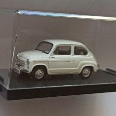 Macheta Fiat 600 D 1960 Scoala de soferi - Brumm 1/43