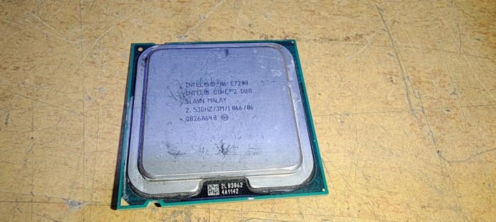 Intel Core 2 Duo E7200 - 2,53GHz 2-Core LGA775 SLAPC 3MB Cache 65W CPU