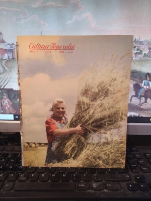Cultura Poporului nr. 6, iun. 1955, anul V, piesa Să fie liniște!, 150 foto