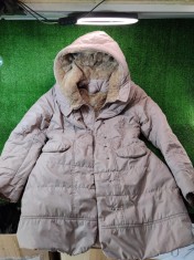 Geaca iarna dama bej marimea S-M / L11