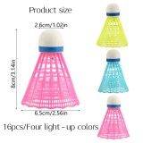 Cumpara ieftin Fluturasi Badminton cu LED CYIOU, 16 bucati, Nylon, lumineaza noaptea, 4 culori