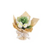 Cumpara ieftin Lumanare tip buchet Lalele albe 9,5x7,5x12 H