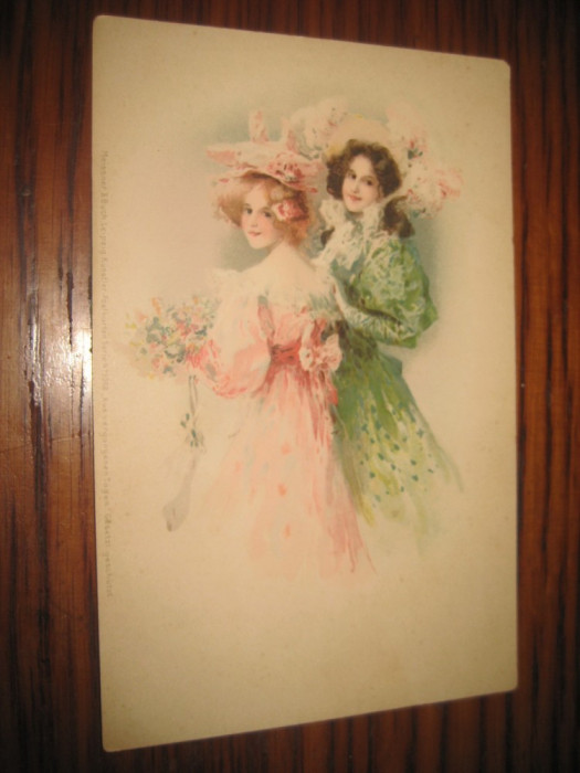 B12-Femei de epoca in rochii si palarii anii 1900 carte postala lito color.