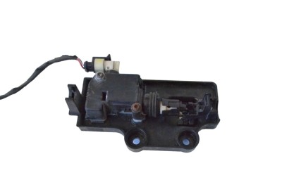 &amp;Icirc;ncuietoare capota TESLA MODEL S 2017 OEM: 1061814-00-B | 21848035 foto