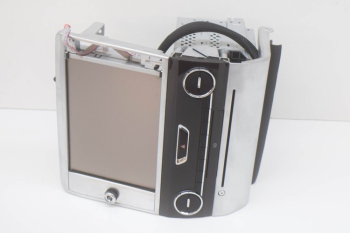 Unitate radio CD navigație MASERATI QUATTROPORTE VI 2014 OEM: Sedan | 13363608