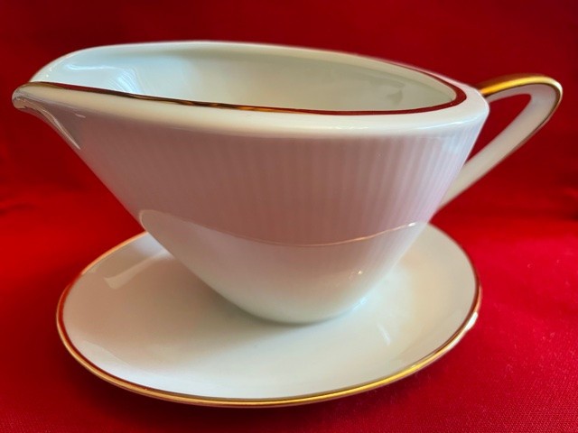 SOSIERA DIN PORTELAN WINTERLING MARKTLEUTHEN BAVARIA H10CM