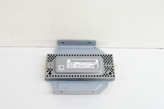Alt modul de control TESLA MODEL X 2018 OEM: 1143714-00-B 18033836