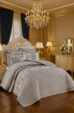 Cumpara ieftin Set cuvertura pat eleganta , Cuvertura Pat (240x260) + 2 Fete Perna (60x80)