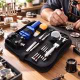 Cumpara ieftin Trusa reparat ceasuri, 13 piese, set unelte si accesorii, organizator cu fermoar