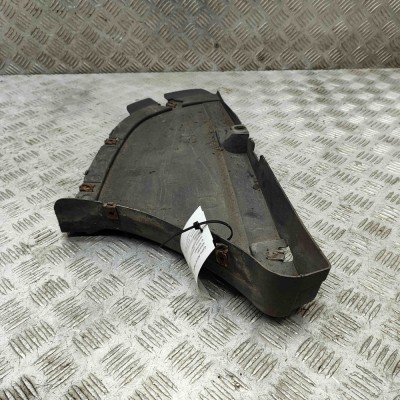 Scut motor dreapta spate BMW 3 F30, F80 2017 OEM: 7258048 foto