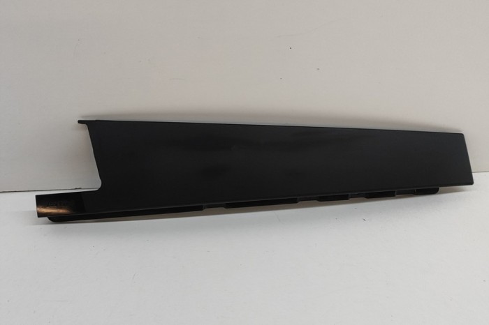 Ornament vertical ușă st&acirc;nga spate BMW iX1 U11 BEV 2023 OEM: 9451597 | 28088225