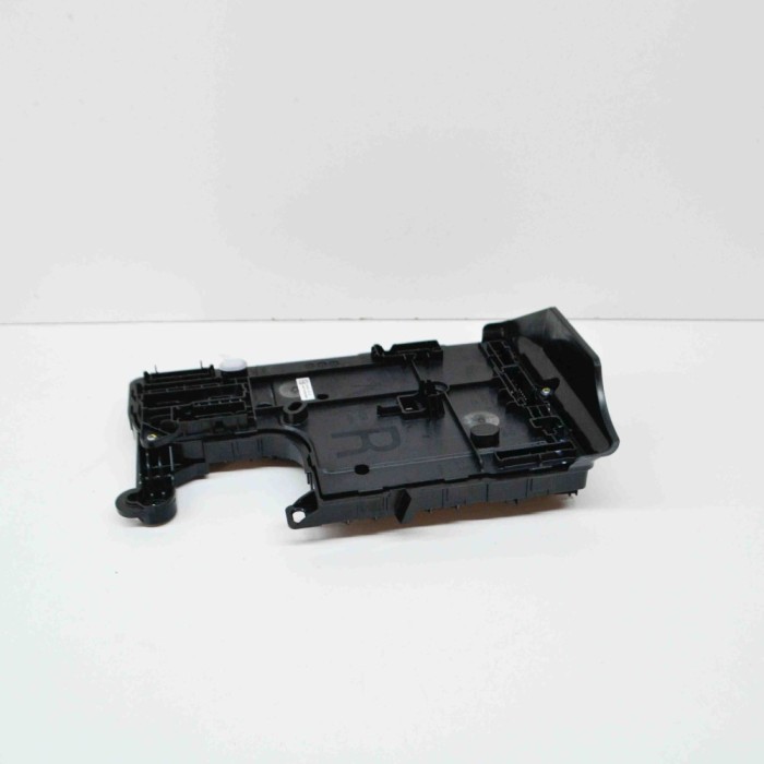 Modul de confort TESLA MODEL 3 2021 OEM: 1567454-00-B,1566853-00-A,1497848-00-E 15442304