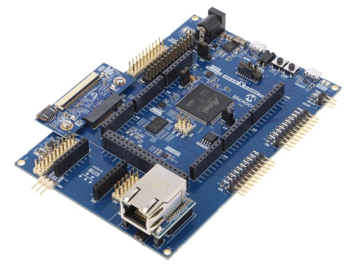 Kit prototip Microchip ARM SAME Xplained &ndash; Placă dezvoltare Microchip Technology