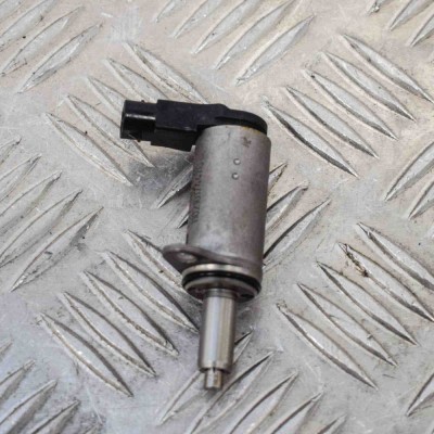 Supapa solenoid AUDI Q5 8R 2012 OEM: 06H103697A11021017447C 3523265 foto