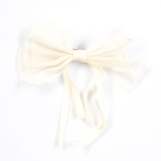 Clama de par fundita alba