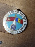 Insigne (5) Primul zbor cosmic Roman Rus 1981