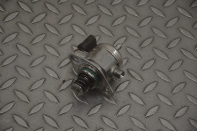 Pompa de combustibil PORSCHE 911 991 2016 OEM: Coupe | 24558497 foto
