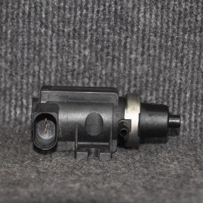 Supapa solenoid VW PASSAT B6 3C2 2008 OEM: 1J0906627 | 1587241 foto