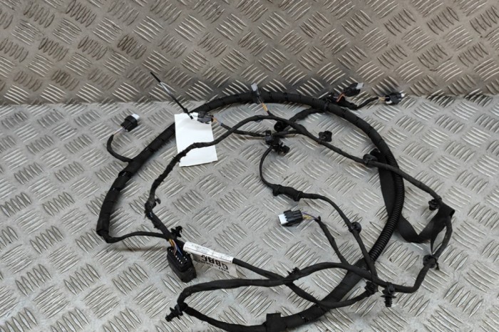 Cablaj senzor de parcare față FORD FOCUS IV HN 2023 OEM: NX6T-15K867-GBBC | 23439596