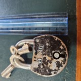 Lacat cu 2 chei , anii 1950 , BURG - GERMANIA , perfect functional