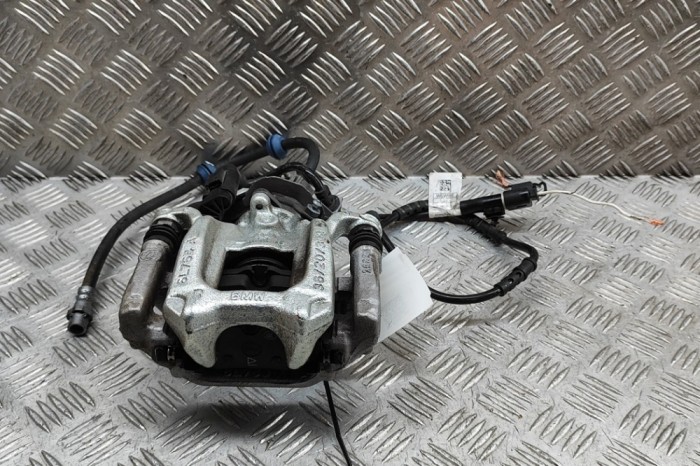 Etrier de fr&acirc;nă dreapta spate BMW iX1 U11 BEV 2024 OEM: 8837110,6891066 28227823