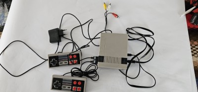 CONSOLA JOC RETRO , 620 JOCURI CLASICE . FUNCTIONEAZA . foto