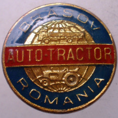 I.536 INSIGNA ROMANIA AUTO-TRACTOR BRASOV