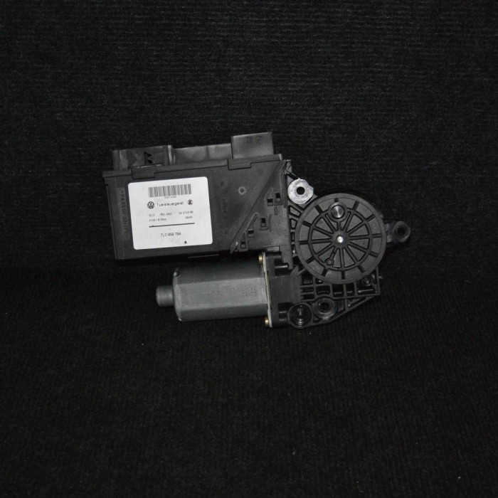 Motor macara geam ușă dreapta spate PORSCHE CAYENNE 9PA 2006 OEM: 7L0959794 1773450