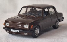 WARTBURG 353 - masinuta - jucarie din metal si plastic - numere de inmatriculare Hunedoara