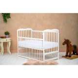 Patut bebe lemn pin Qmini Agata 120x60 cm, alb, laterala culisanta, 3 nivele saltea