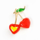 Brosa martisor cirese in forma de inima