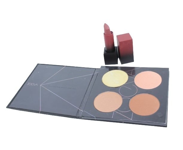Set machiaj cu mici defecte, 4 iluminatoare Zoeva si ruj de buze Huda