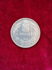 250 lei 1940 carol ll . argint .Romania foto